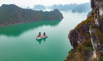 Land Tour Package Hanoi Halong Bay